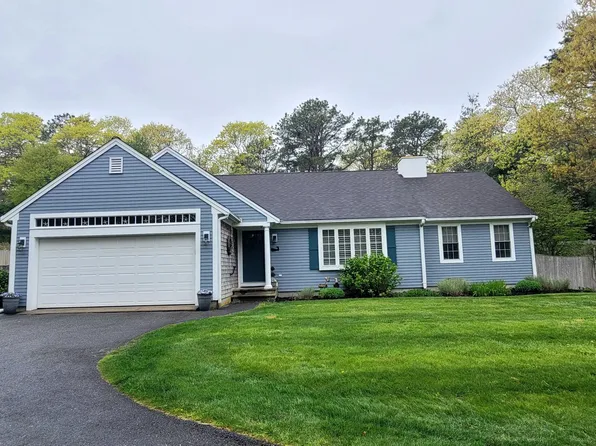 5 Cross Hill Road, Forestdale, MA 02644