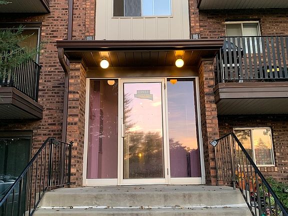 3rd image of 13933 James Dr APT 818