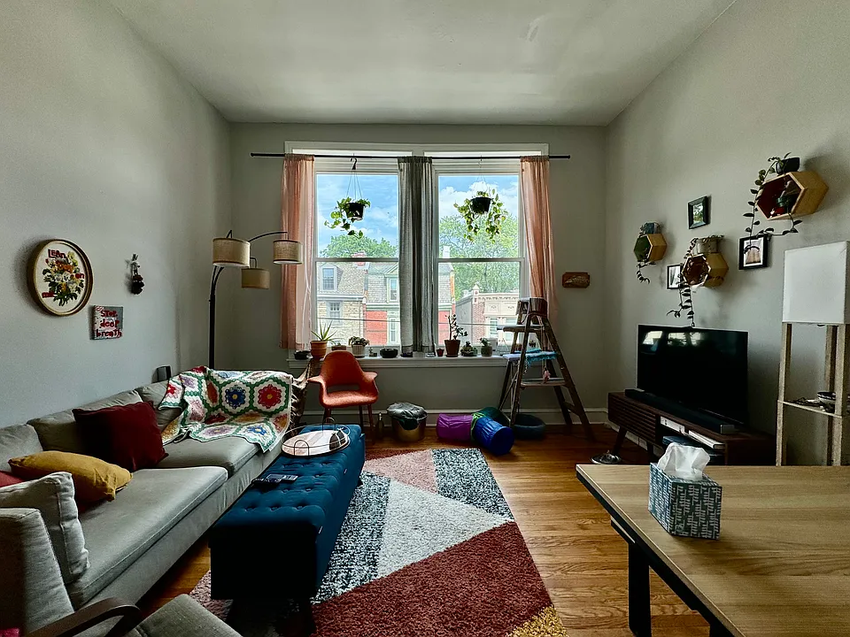 6376-80 Germantown Ave #5