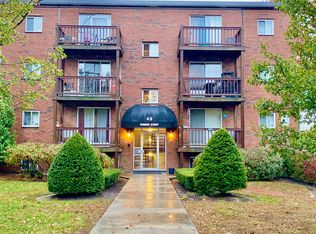 49 Sumner St APT 10, Stoughton, MA 02072