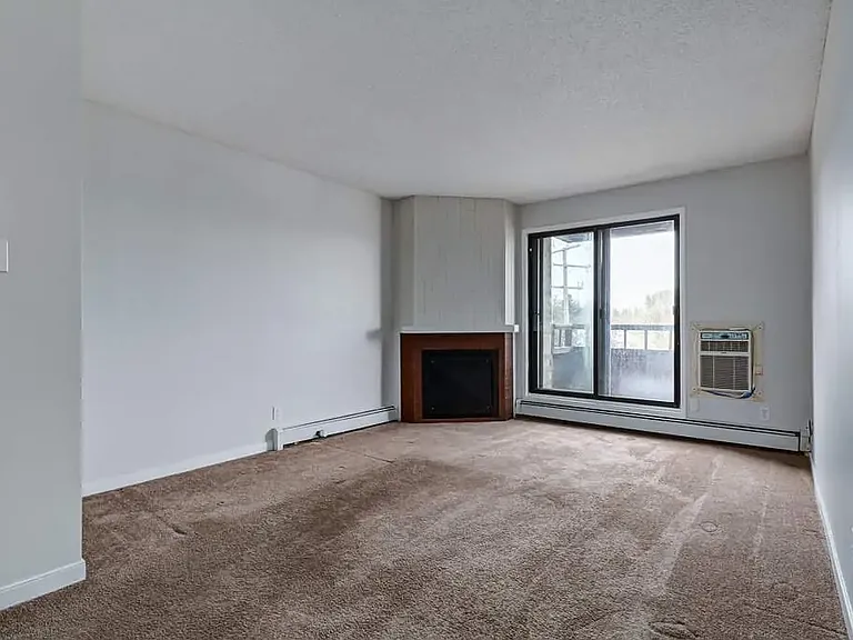 3110A 33rd St W — Photo 20