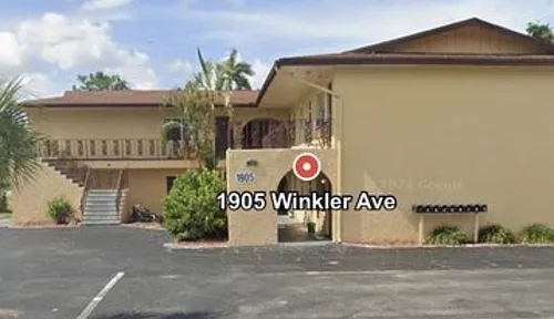 1905 Winkler Ave #3 Photo 1