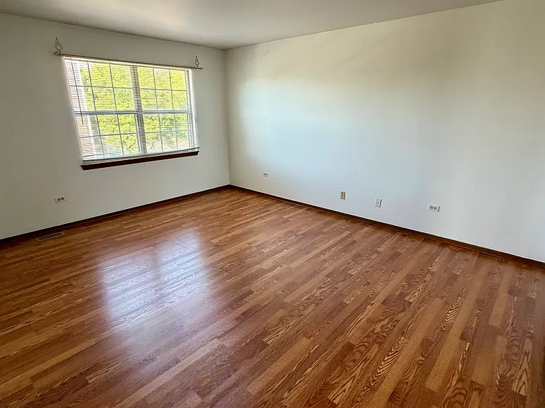 1201 N Knollwood Dr — Photo 6