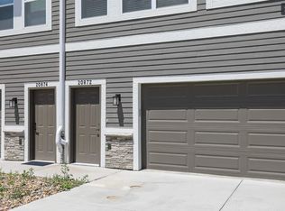 20872 S Ct, Elkhorn, NE 68022