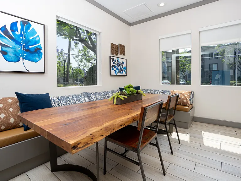 The Grove Apartments — Photo 32