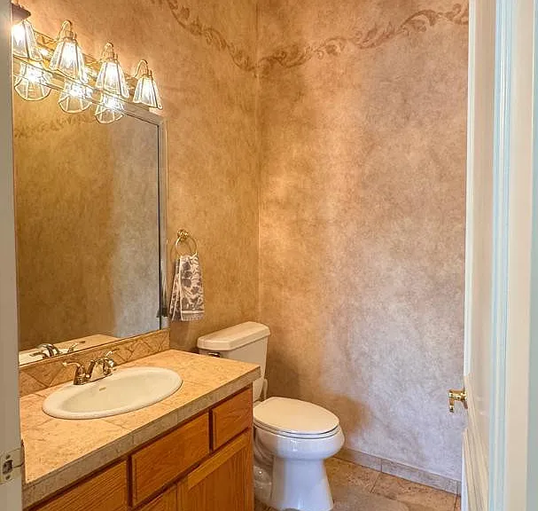 12838 E Altadena Dr — Photo 18
