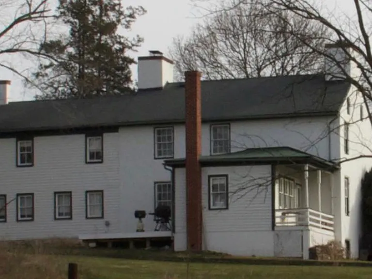 Arnold Ln — Photo 4