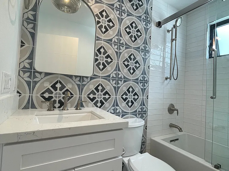 141 W Avenida Cadiz — Photo 5