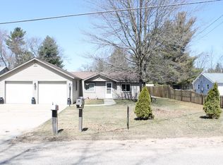 10413 Washington St, Saint Helen, MI 48656