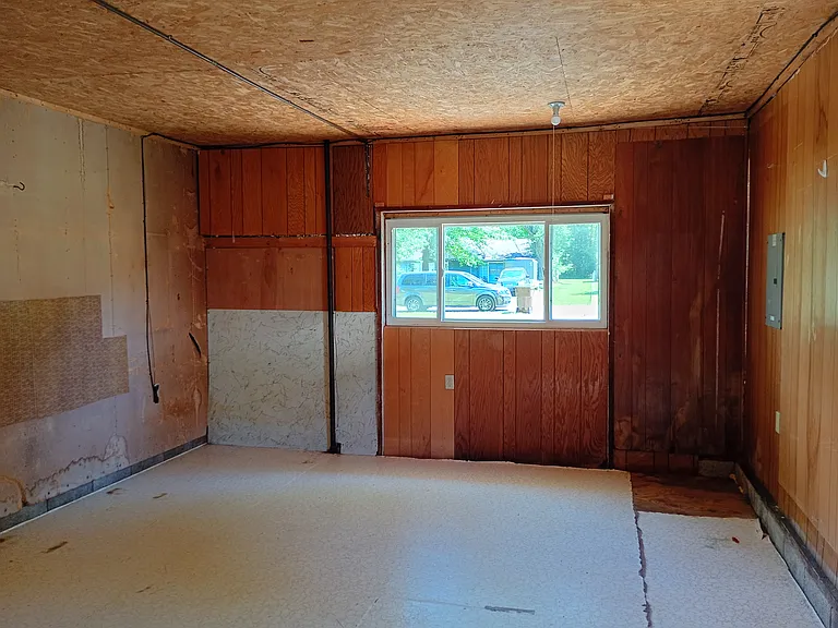 1511 Timber Rd — Photo 22