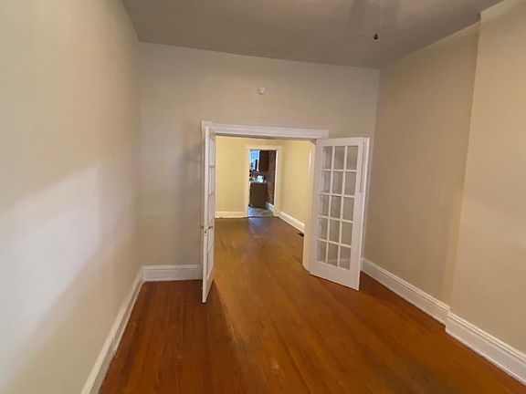 3rd image of 1615 Floyd Ave