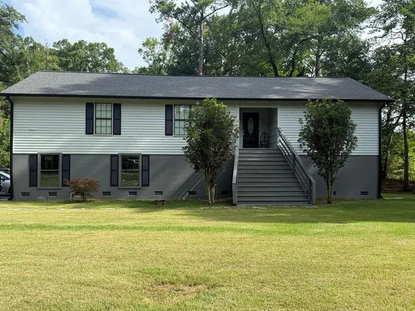 106 Dale Dr, Albany, GA 31701