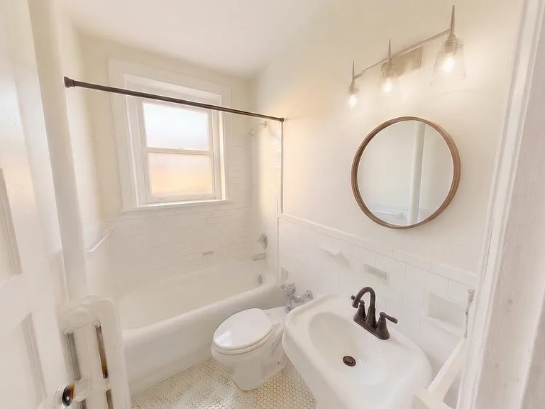 819 Colonial Ave — Photo 22