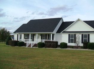 192 China Berry Ln, Moultrie, GA 31788