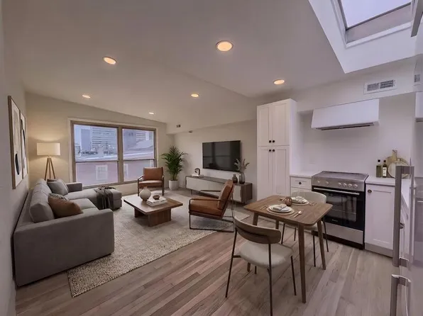 1936 Green St APT 3, Philadelphia, PA 19130