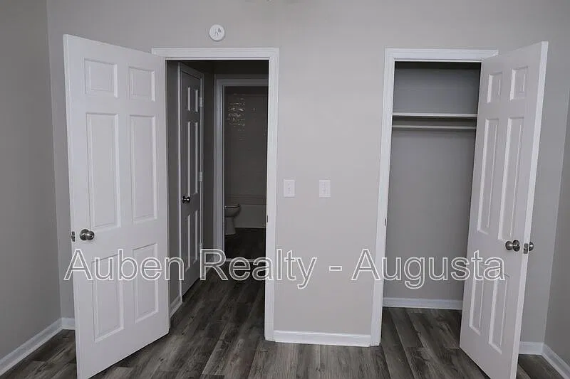 1 bed, 1.0 bath, 540 sqft, $700 — Photo 4