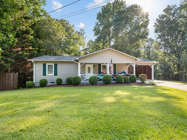 298 Donalyn Ln, Baldwin, GA 30511