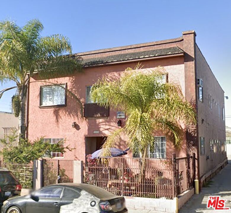 1st image of 235 E Anaheim St