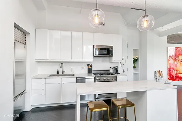 Sold by Corcoran | media 3