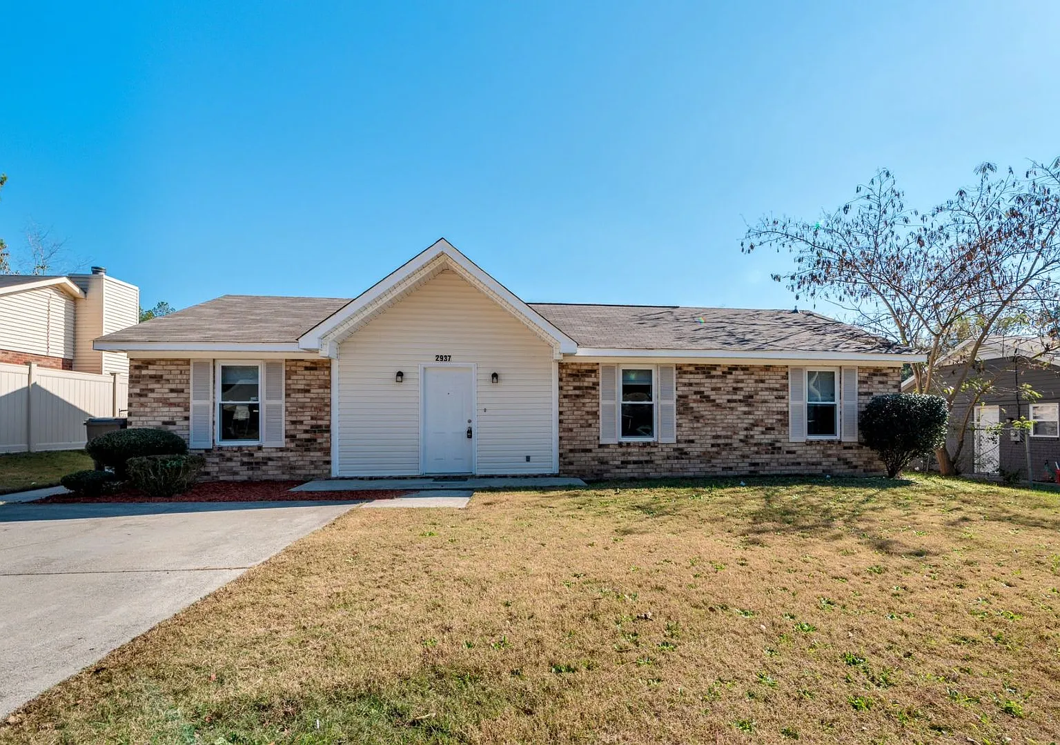 3 bed/2 bath house for rent in Meadowbrook, with fenced back yard! — Photo 2