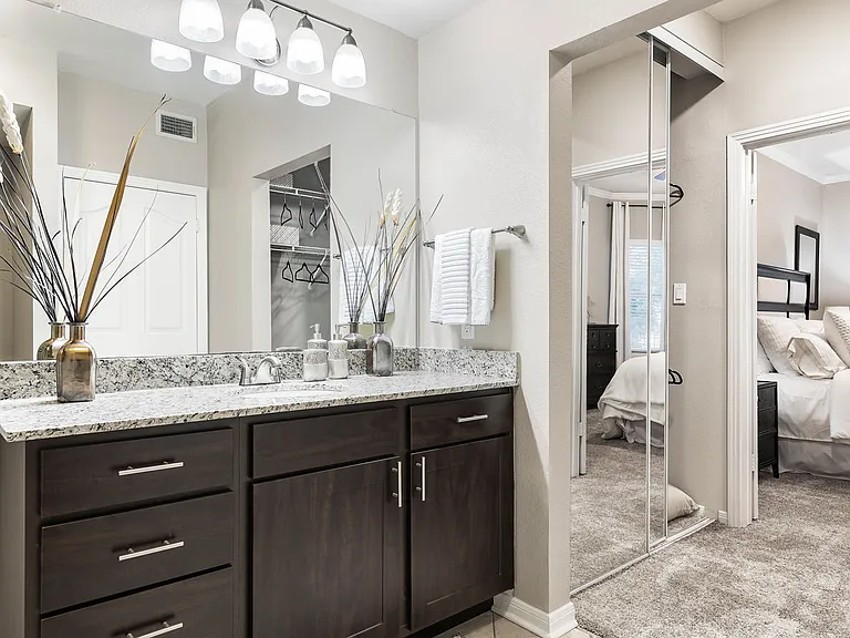 Somerset Townhomes — Photo 12