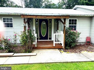 730 Grizzly Rd, Mathias, WV 26812