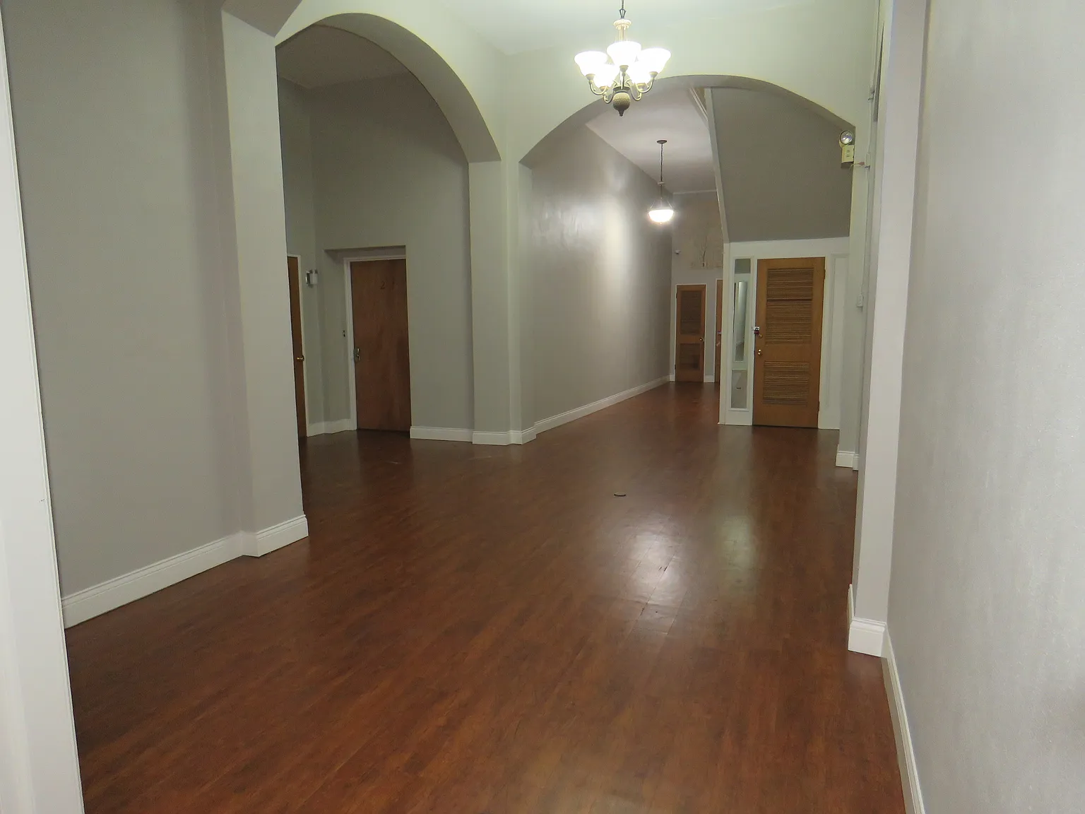 2 bed, 700 sqft, $1,150 — Photo 2