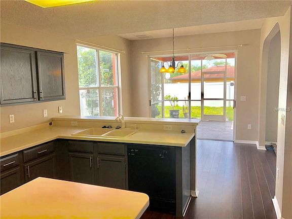 5th image of 27235 Coral Springs Dr