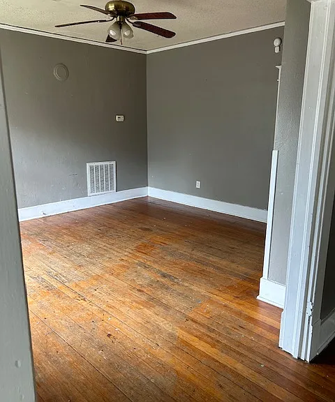 425 S C St — Photo 2