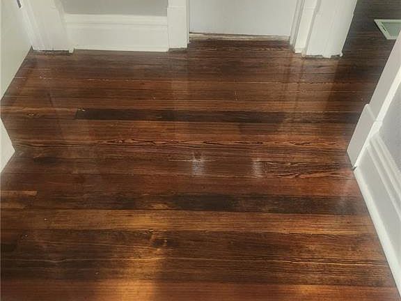 4th image of 3959 Saint John Ave