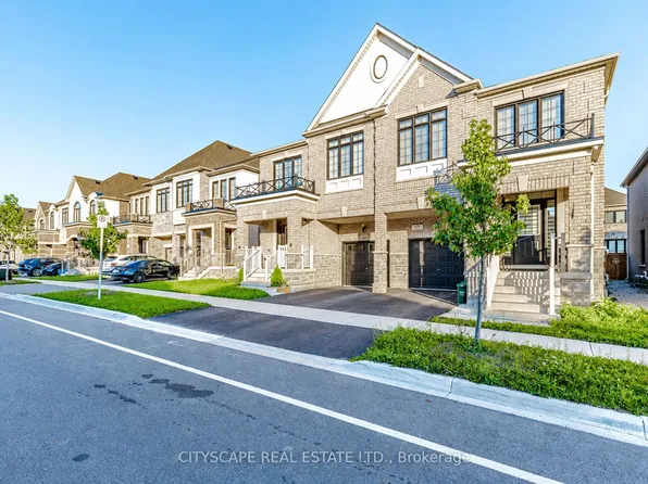 482 Bergamot Ave, Milton, ON L9E 1T8