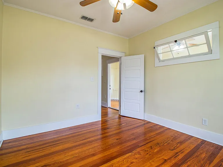 412 E Tillman Ave — Photo 25