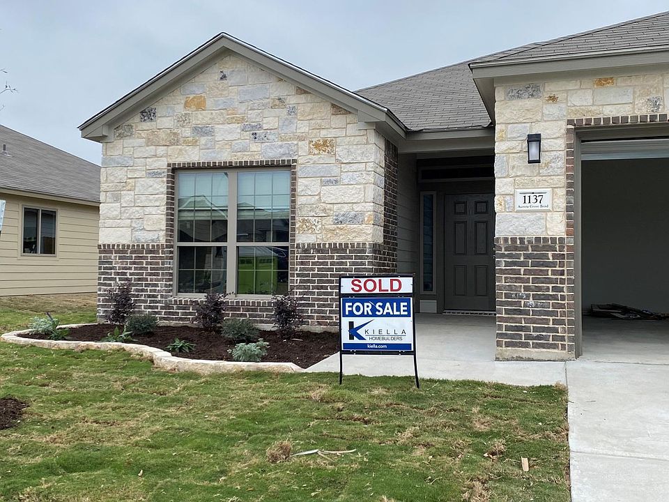 1st image of 1137 Aurora Grove Dr