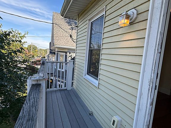 3rd image of 74 Brooks St #4