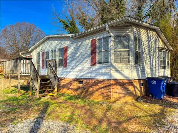 113 Knott St, Winston Salem, NC 27105