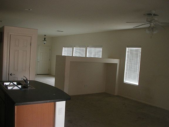 4th image of 10208 W Parkway Dr