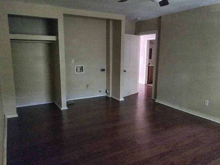 269 N San Joaquin Ave #2 — Photo 3