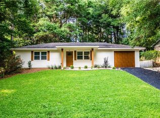 411 Frederick Ave, Fairhope, AL 36532