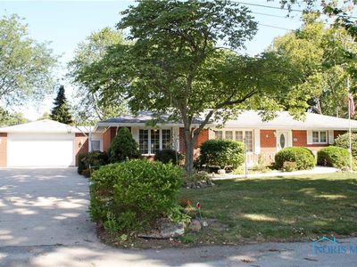 4 Arlington Ct, Bowling Green, OH, 43402