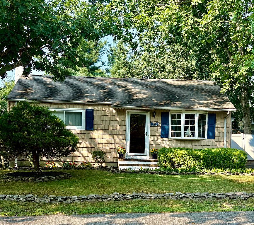 172 McKinley Ct - Property Image
