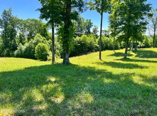 20 Bluff View Dr, Crossville, TN 38571