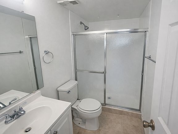 5th image of 1011 S Ironton St APT 511