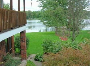 1153 Pinecrest Dr, White Lake, MI