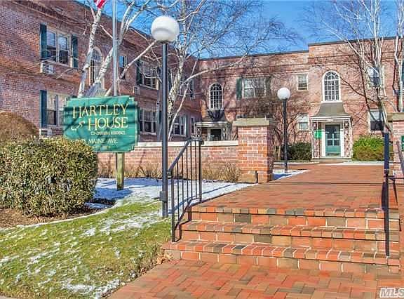 2nd image of 75 Maine Ave APT B2