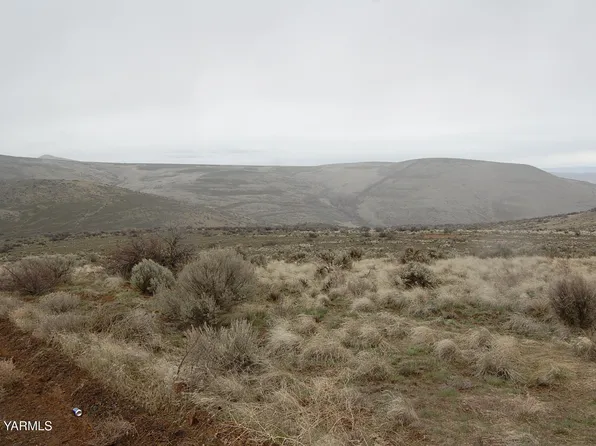 Nka Bohosky Rd, Yakima, WA 98901