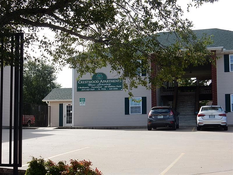 Crestwood Apartments
