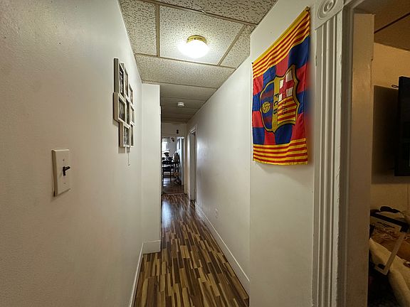 5th image of 41 Louis St #1