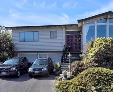 760 Elm Street, Edmonds, WA, 98020