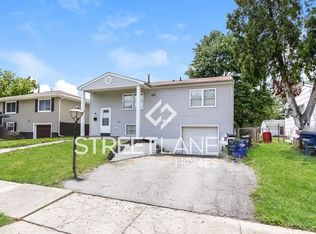 3909 Ivorton Rd W, Columbus, OH 43207