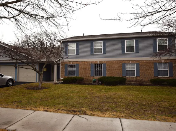 391 Woodview Cir APT D, Elgin, IL 60120
